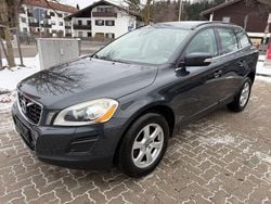 Grau Gebraucht 2012 Volvo XC60 Momentum SUV | 7.400 € (Superpreis)