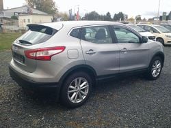 Silber Gebraucht 2015 Nissan Qashqai Acenta SUV | 10.790 € (Guter Preis)