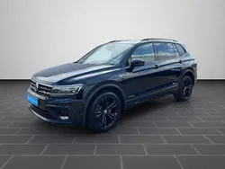 Deep black perleffekt (metallic) Gebraucht 2021 VW Tiguan Allspace Highline SUV | 29.800 € (Superpreis)