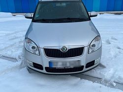 Grau Gebraucht 2007 Skoda Roomster Van / Kleinbus | 2.500 € (Fairer Preis)