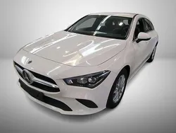 Weiß Gebraucht 2020 Mercedes CLA180 Shooting Brake Kombi | 20.499 € (Superpreis)