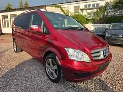Rot Gebraucht 2012 Mercedes Viano Van / Kleinbus | 9.000 €