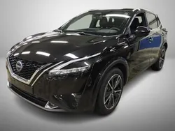 Schwarz (metallic) Gebraucht 2024 Nissan Qashqai Tekna SUV | 28.799 € (Fairer Preis)
