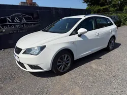 Weiß Gebraucht 2014 Seat Ibiza I-Tech Limousine | 6.900 € (Fairer Preis)