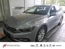 Silber Gebraucht 2022 VW Passat Kombi | 24.930 € (Fairer Preis)