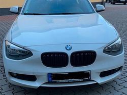 Weiß Gebraucht 2014 BMW 116 Kleinwagen | 6.900 € (Guter Preis)