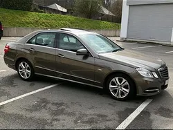 Grau Gebraucht 2011 Mercedes E200 Limousine | 8.500 € (Superpreis)