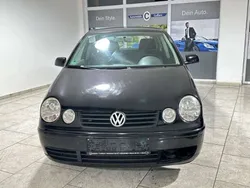 Schwarz Gebraucht 2001 VW Polo Highline Kleinwagen | 1.590 € (Fairer Preis)