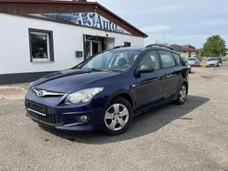 Blau Gebraucht 2010 Hyundai i30 Edition Kombi | 1.799 € (Fairer Preis)