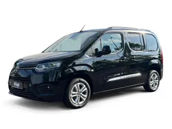 Schwarz Gebraucht 2024 Toyota Proace Verso City Kombi | 25.495 € (Superpreis)