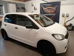 Weiß Gebraucht 2012 Skoda Citigo Active Kleinwagen | 2.200 € (Superpreis)