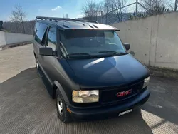 GMC Safari