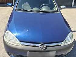 Blau Gebraucht 2003 Opel Corsa Kleinwagen | 1.600 € (Fairer Preis)