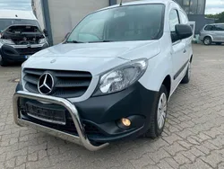 Weiß Gebraucht 2015 Mercedes Citan 109 Van / Kleinbus | 7.900 € (Guter Preis)