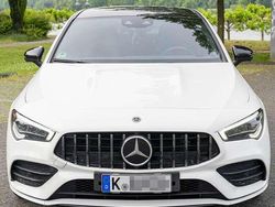 Weiß Gebraucht 2020 Mercedes CLA200 Edition Limousine | 33.900 €