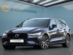Blau Gebraucht 2025 Volvo V60 Kombi | 45.649 € (Fairer Preis)