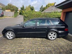 Schwarz Gebraucht 2009 Mercedes E280 Avantgarde Kombi | 6.600 € (Fairer Preis)
