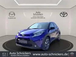 Blau Gebraucht 2024 Toyota Aygo Team Kleinwagen | 15.490 € (Fairer Preis)