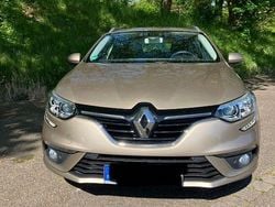 Beige Gebraucht 2018 Renault Mégane IV Limousine | 10.699 € (Superpreis)