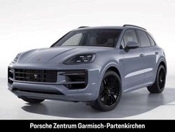Grau Gebraucht 2024 Porsche Cayenne SUV | 94.795 € (Guter Preis)