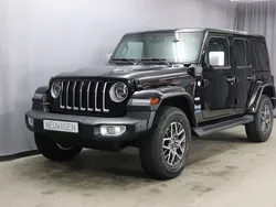 Black uni px8 5ca Gebraucht 2022 Jeep Wrangler Unlimited Overland SUV | 61.730 € (Etwas zu teuer)