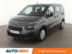 Grau Gebraucht 2020 Citroën Berlingo Live Van / Kleinbus | 14.690 € (Fairer Preis)