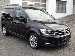 Schwarz Gebraucht 2018 VW Caddy Comfortline Van / Kleinbus | 20.490 € (Fairer Preis)