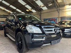 Schwarz Gebraucht 2011 Mercedes GL350 AMG line SUV | 14.950 € (Fairer Preis)