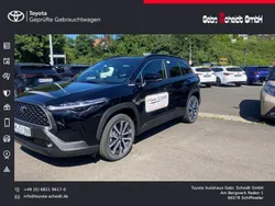 Schwarz Neu 2025 Toyota Corolla Cross SUV | 40.880 € (Etwas zu teuer)