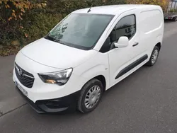 Weiß Gebraucht 2019 Opel Combo Van / Kleinbus | 9.990 € (Guter Preis)