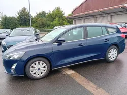 Blau Gebraucht 2020 Ford Focus Cool & Connect Kombi | 8.990 € (Fairer Preis)