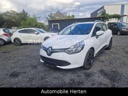 Weiß Gebraucht 2015 Renault Clio GrandTour Dynamique Kombi | 8.800 € (Fairer Preis)