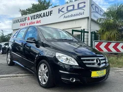 Kosmosschwarz Gebraucht 2011 Mercedes B160 Van / Kleinbus | 7.900 € (Fairer Preis)