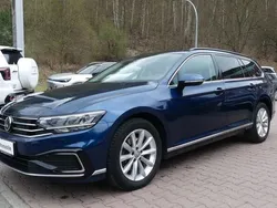Blau Gebraucht 2019 VW Passat GTE Kombi | 18.990 € (Guter Preis)