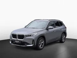 Frozen pure grey (grau) Gebraucht 2023 BMW X1 Luxury Line SUV | 54.990 €