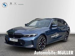 Arctic race blue metallic Gebraucht 2025 BMW 330e M Sport Kombi | 56.990 € (Etwas zu teuer)