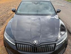 Schwarz Gebraucht 2020 Skoda Superb SportLine Kombi | 19.500 € (Fairer Preis)