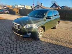 Grün Gebraucht 2010 Toyota RAV4 Basis SUV | 7.700 € (Guter Preis)