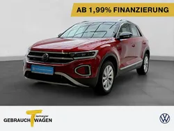 Rot Gebraucht 2024 VW T-Roc Style SUV | 26.880 € (Guter Preis)