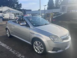 Silber Gebraucht 2007 Opel Tigra Cabrio | 2.990 € (Fairer Preis)