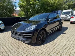 Tiefschwarzmetallic Gebraucht 2014 Porsche Macan Turbo SUV | 36.485 € (Superpreis)
