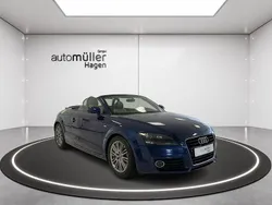Scubablau metallic Gebraucht 2011 Audi TT Roadster S-Line Cabrio | 10.490 € (Guter Preis)