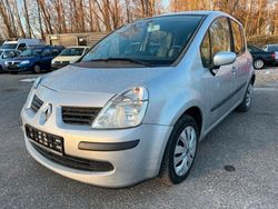 Grau Gebraucht 2006 Renault Modus Dynamique Van / Kleinbus | 2.300 € (Fairer Preis)
