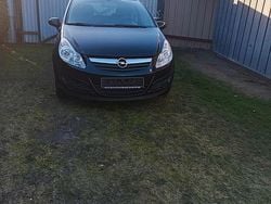 Schwarz Gebraucht 2009 Opel Corsa Kleinwagen | 3.450 € (Etwas zu teuer)