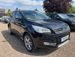 Schwarz Gebraucht 2016 Ford Kuga Individual SUV | 13.199 € (Fairer Preis)