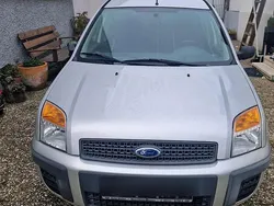 Silber Gebraucht 2006 Ford Fusion Kleinwagen | 4.000 € (Teuer)