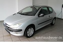 Grau Gebraucht 2002 Peugeot 206 Premium Limousine | 860 € (Fairer Preis)
