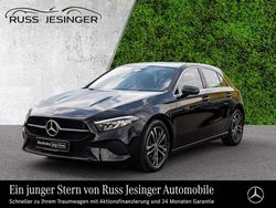 Kosmosschwarz Gebraucht 2024 Mercedes A180 Progressive Limousine | 27.480 € (Guter Preis)
