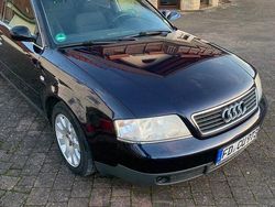 Blau Gebraucht 1999 Audi A6 Comfort Kombi | 3.000 € (Teuer)