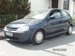 Blau Gebraucht 2002 Opel Corsa Limousine | 900 € (Guter Preis)